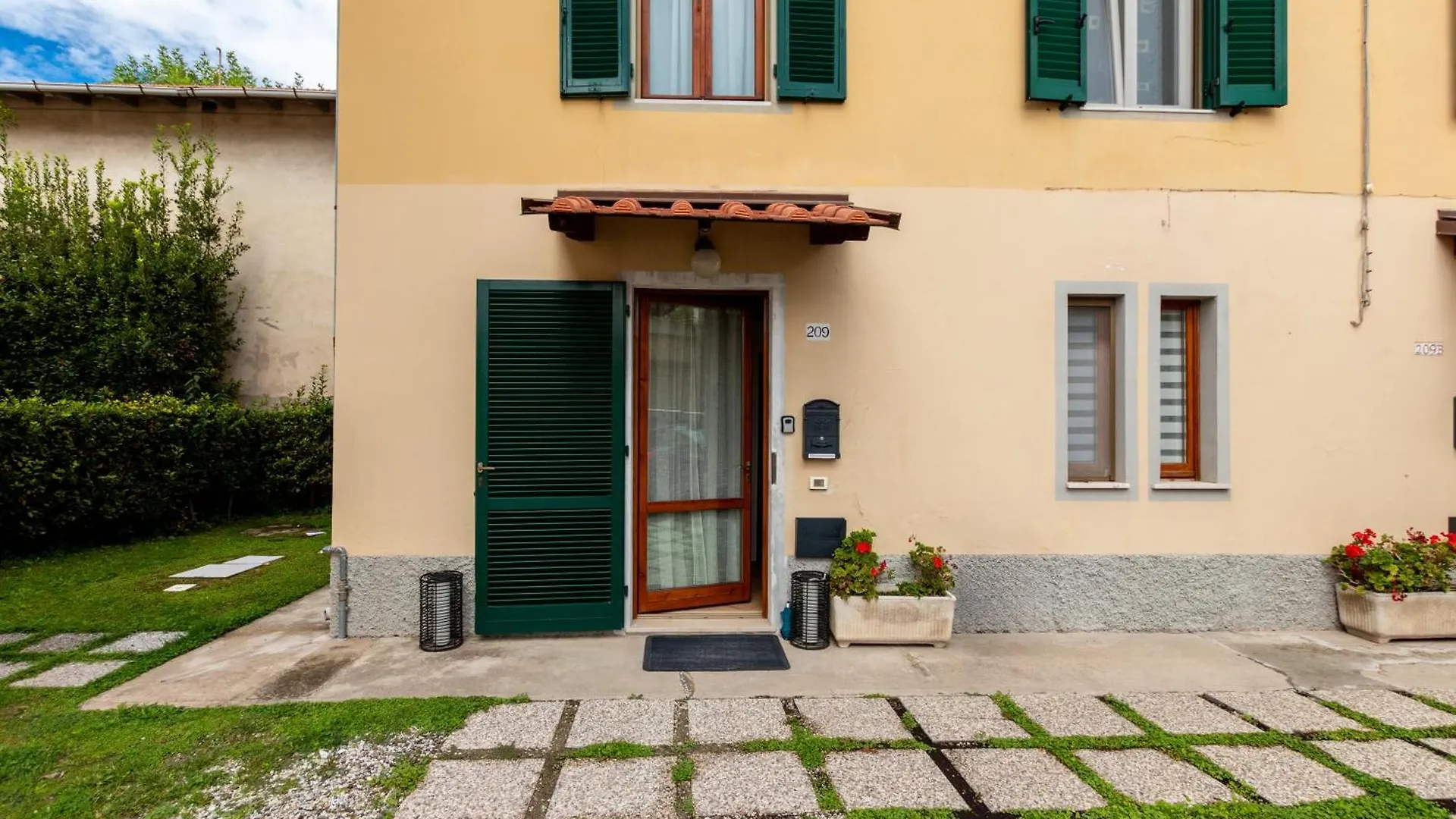 Guest house Pit Stop, Bellissima Camera Vicino All'Aeroporto Con Clima Pisa