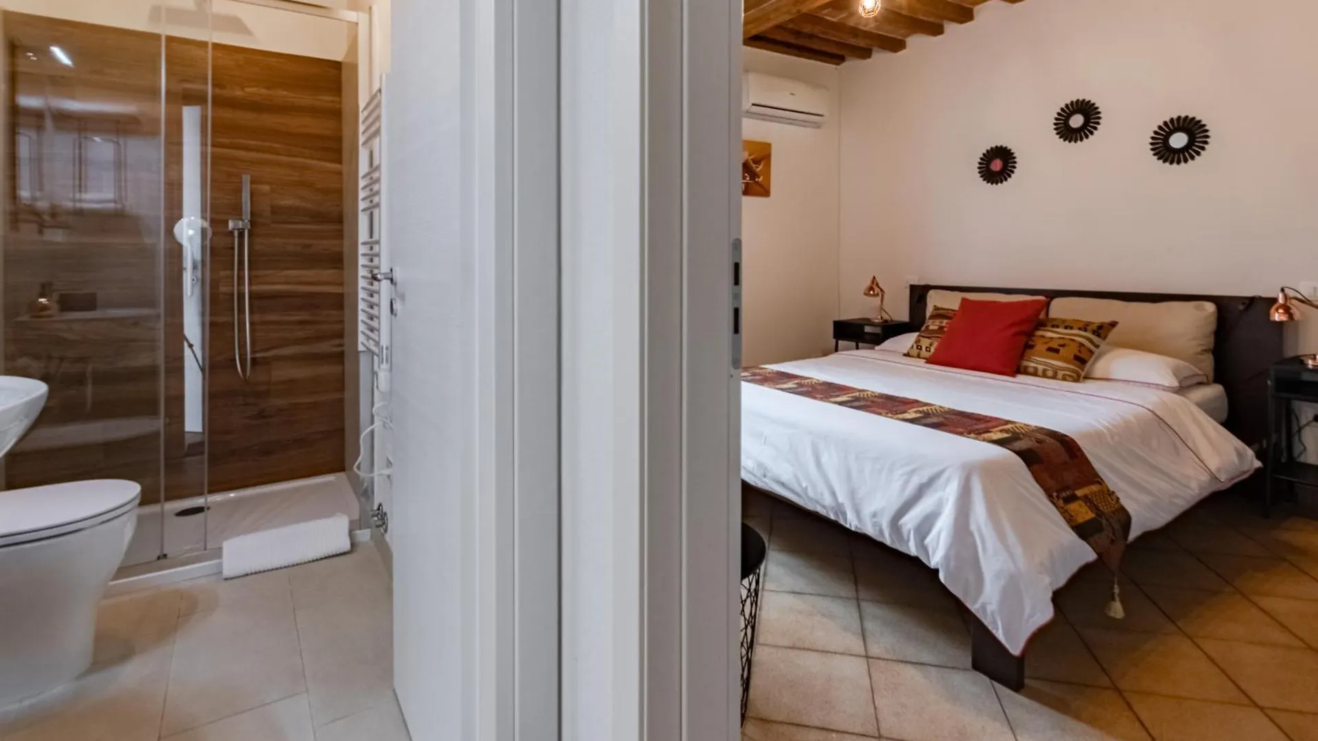Pit Stop, Bellissima Camera Vicino All'Aeroporto Con Clima Pisa Guest house